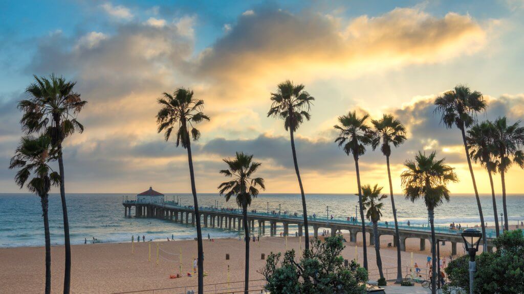 Cheap Travel Options from Hollywood to Venice Beach
