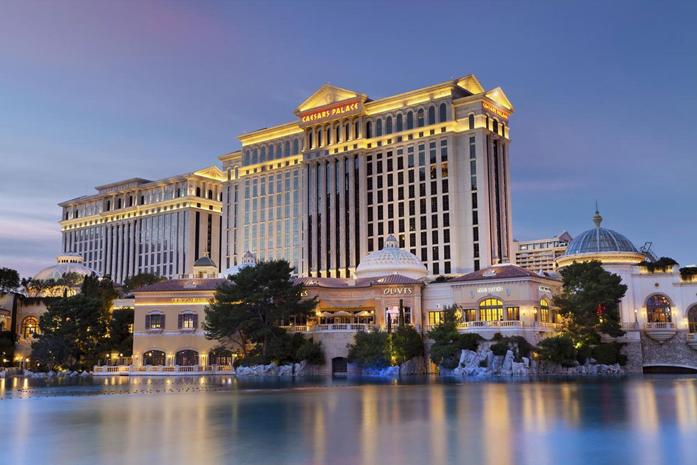 Best Vegas Hotels for Young Adults